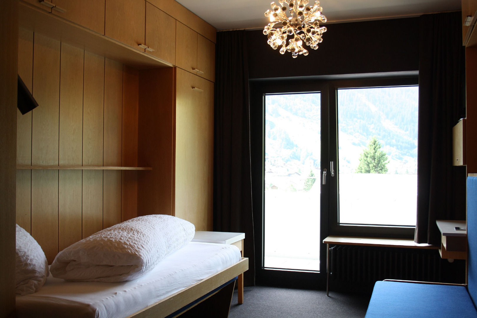ולס Schnider Bed&Breakfast Und Cafe חדר תמונה