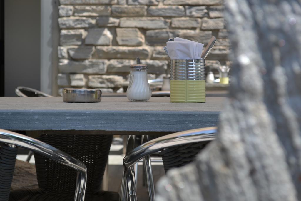 ולס Schnider Bed&Breakfast Und Cafe מראה חיצוני תמונה